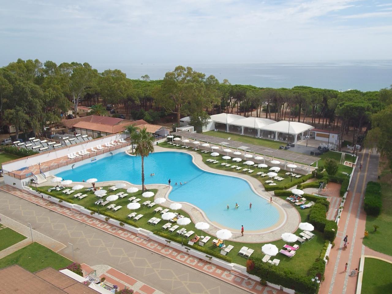 Salice Club Resort Hotel